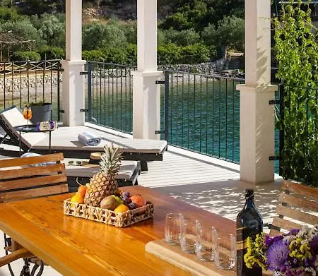Ive Villa *